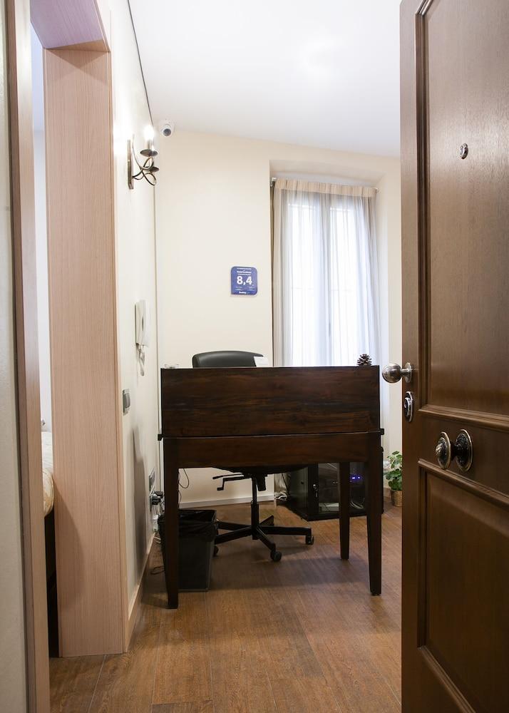 Hostal Excellence Barcelona Bagian luar foto
