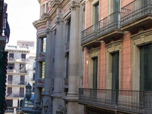 Hostal Excellence Barcelona Bagian luar foto