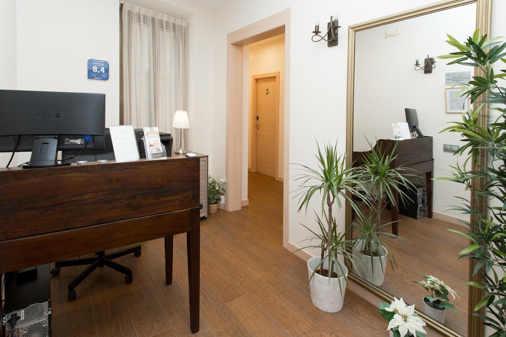 Hostal Excellence Barcelona Bagian luar foto