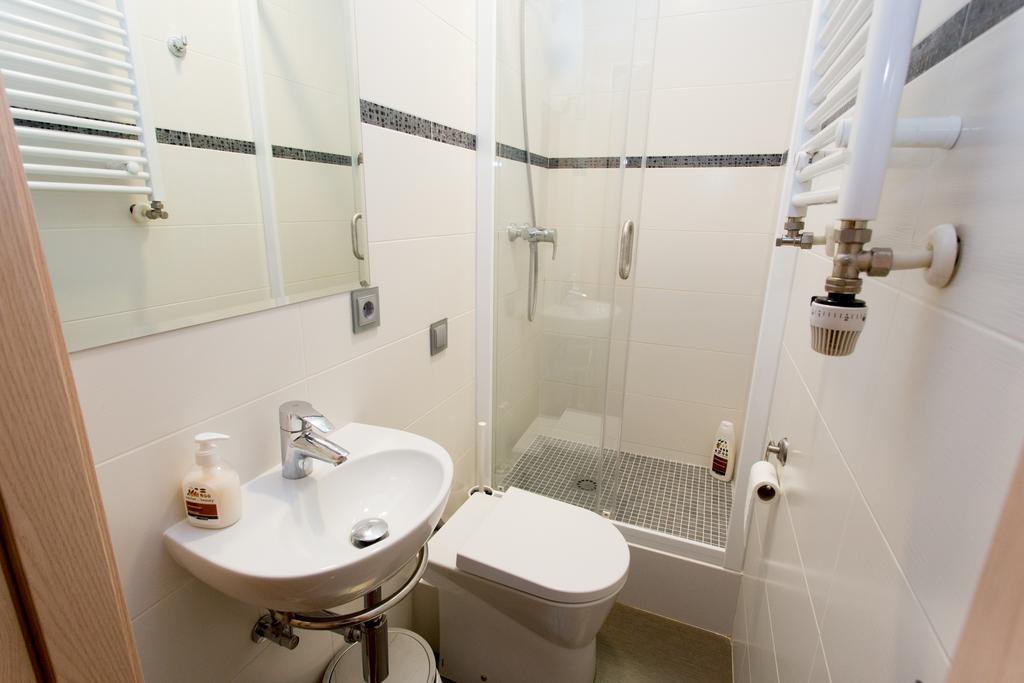 Hostal Excellence Barcelona Bagian luar foto