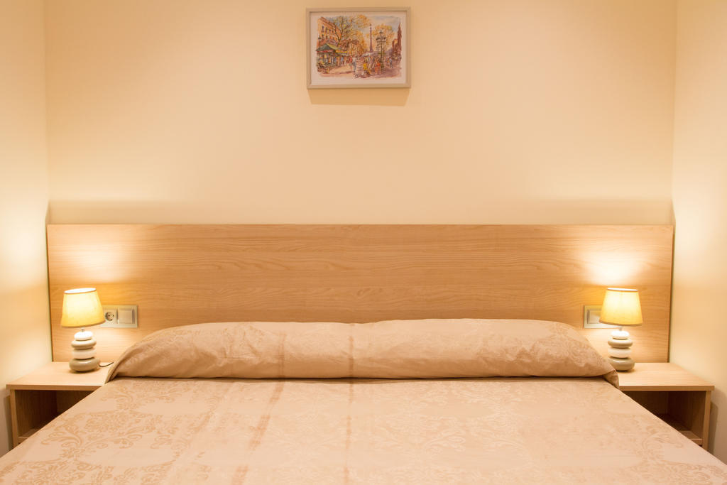 Hostal Excellence Barcelona Bagian luar foto
