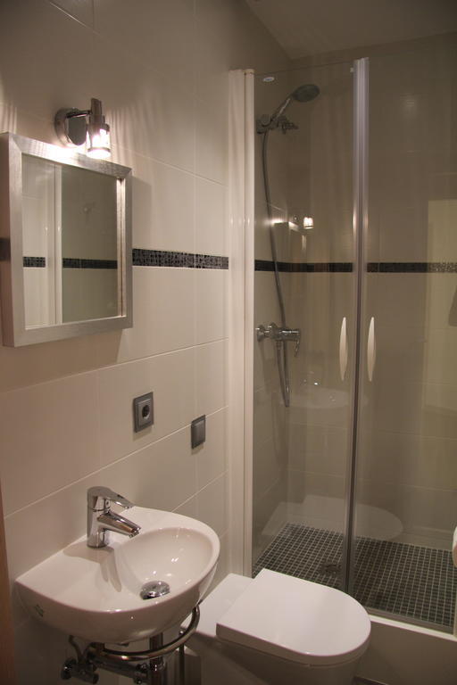 Hostal Excellence Barcelona Bagian luar foto